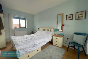 Bedroom- click for photo gallery
